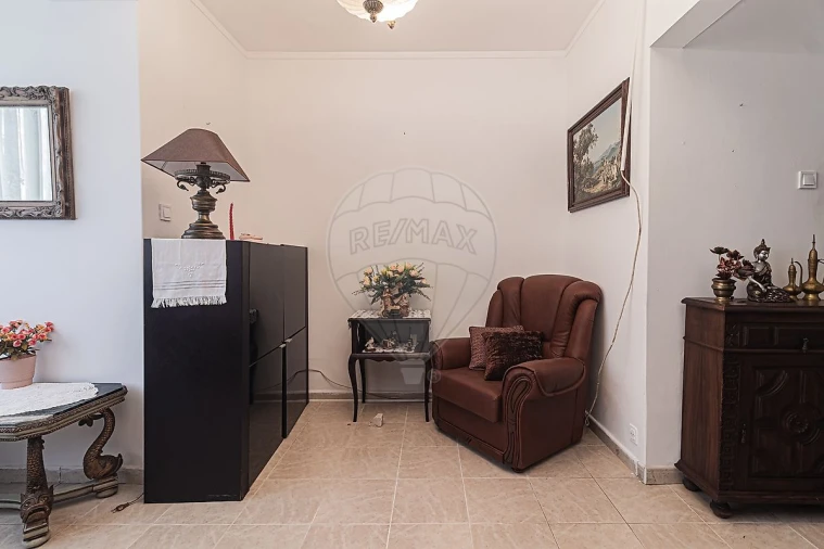 Apartamento T2 para Venda em Rio de Mouro Foto 18