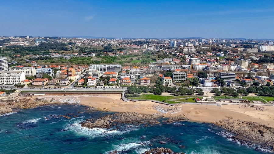 Moradia T5 para Venda em Aldoar, Foz do Douro e Nevogilde