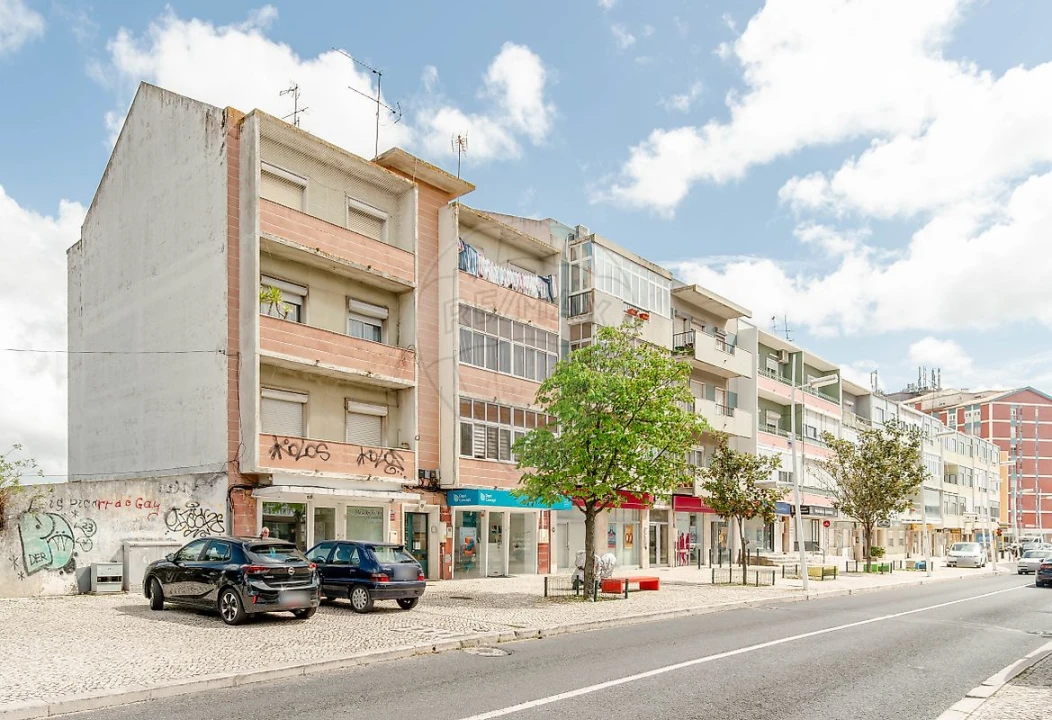 Apartamento T3 para Venda em Corroios Foto 21