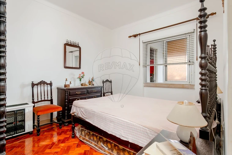 Apartamento T3 para Venda em Corroios Foto 12