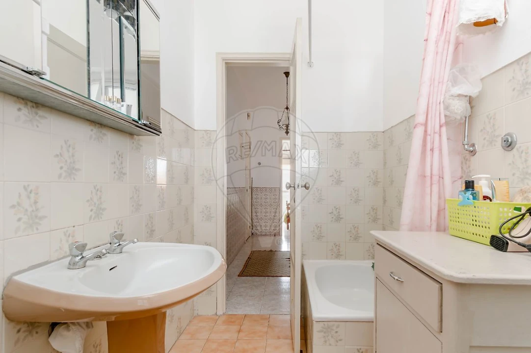 Apartamento T3 para Venda em Corroios Foto 13