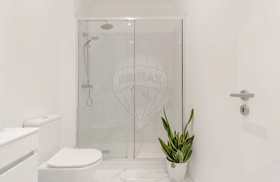 Apartamento T2 para Venda em Encosta do Sol Foto 24