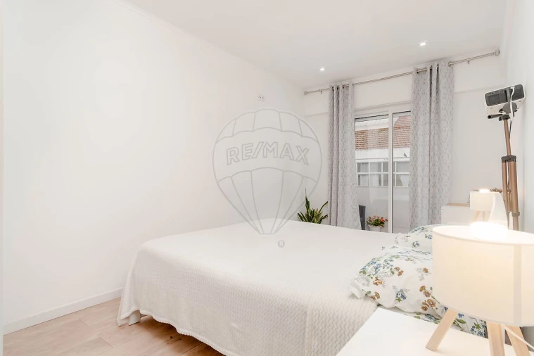 Apartamento T2 para Venda em Encosta do Sol Foto 16