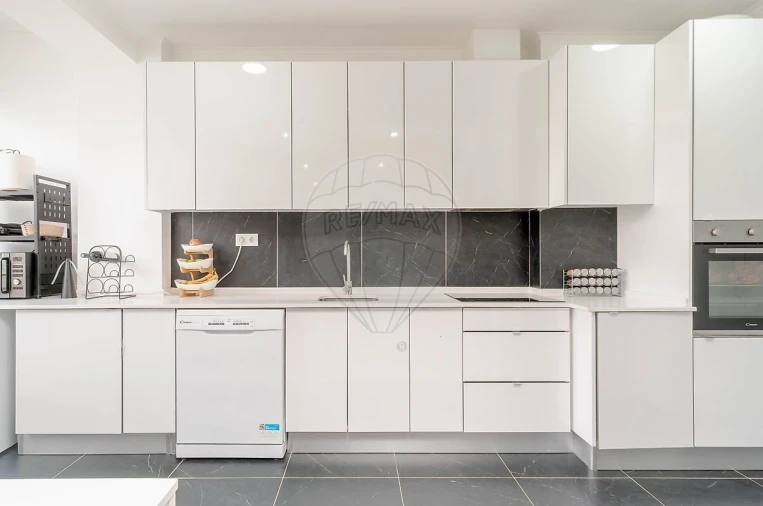 Apartamento T2 para Venda em Encosta do Sol Foto 9