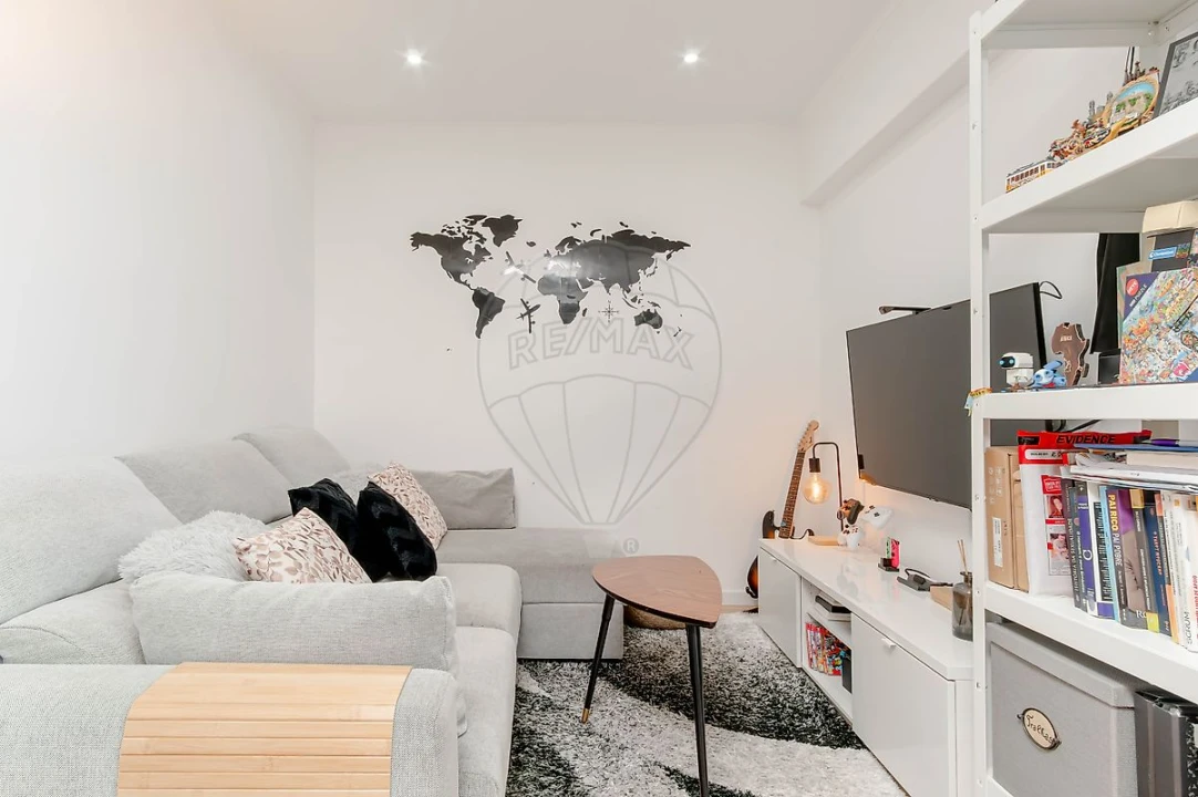 Apartamento T2 para Venda em Encosta do Sol Foto 2