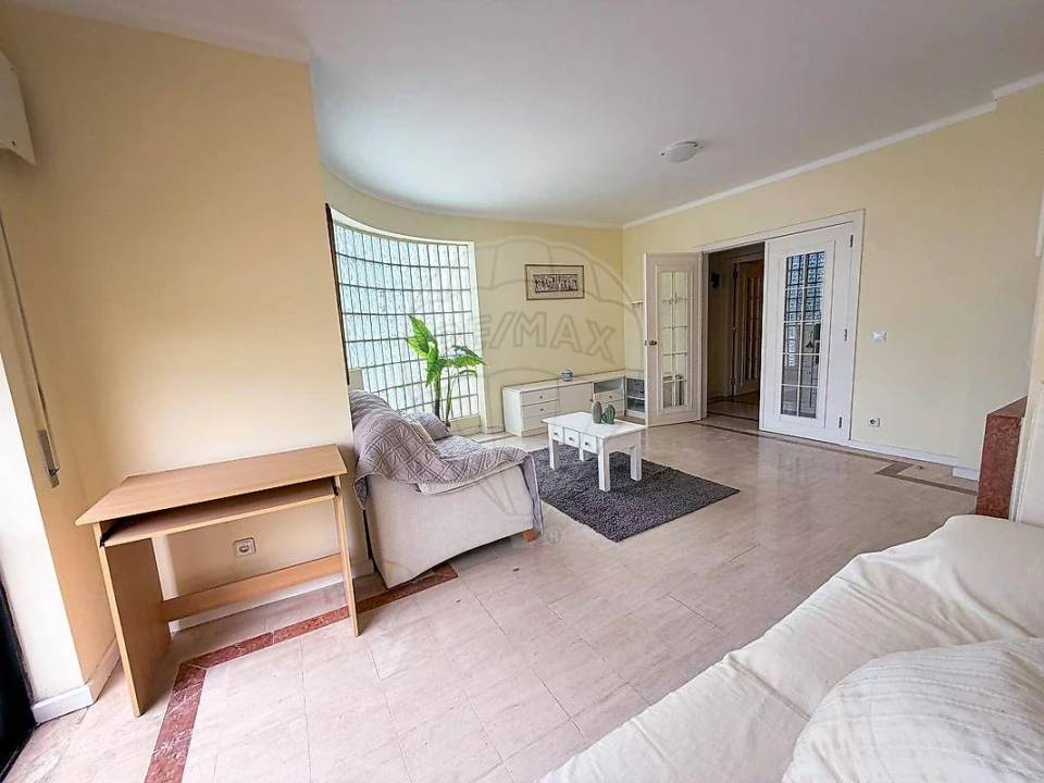 Apartamento T3 para Arrendamento em Vila Franca de Xira Foto 3