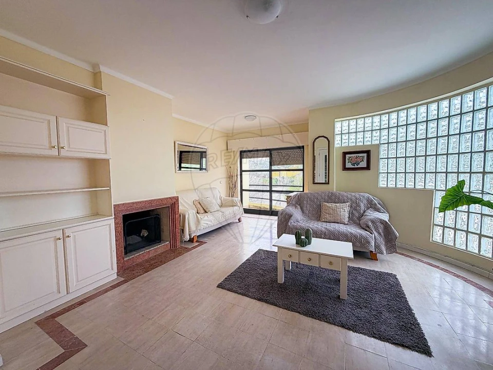 Apartamento T3 para Arrendamento em Vila Franca de Xira Foto 5