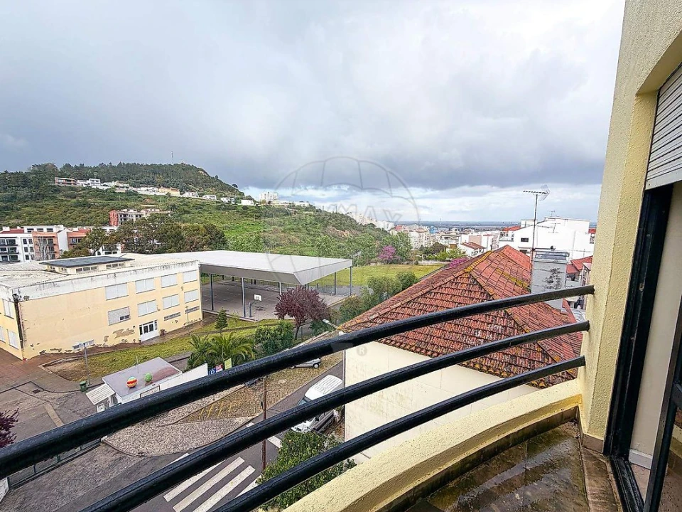 Apartamento T3 para Arrendamento em Vila Franca de Xira Foto 7