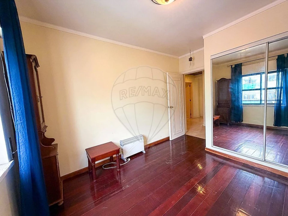 Apartamento T3 para Arrendamento em Vila Franca de Xira Foto 9