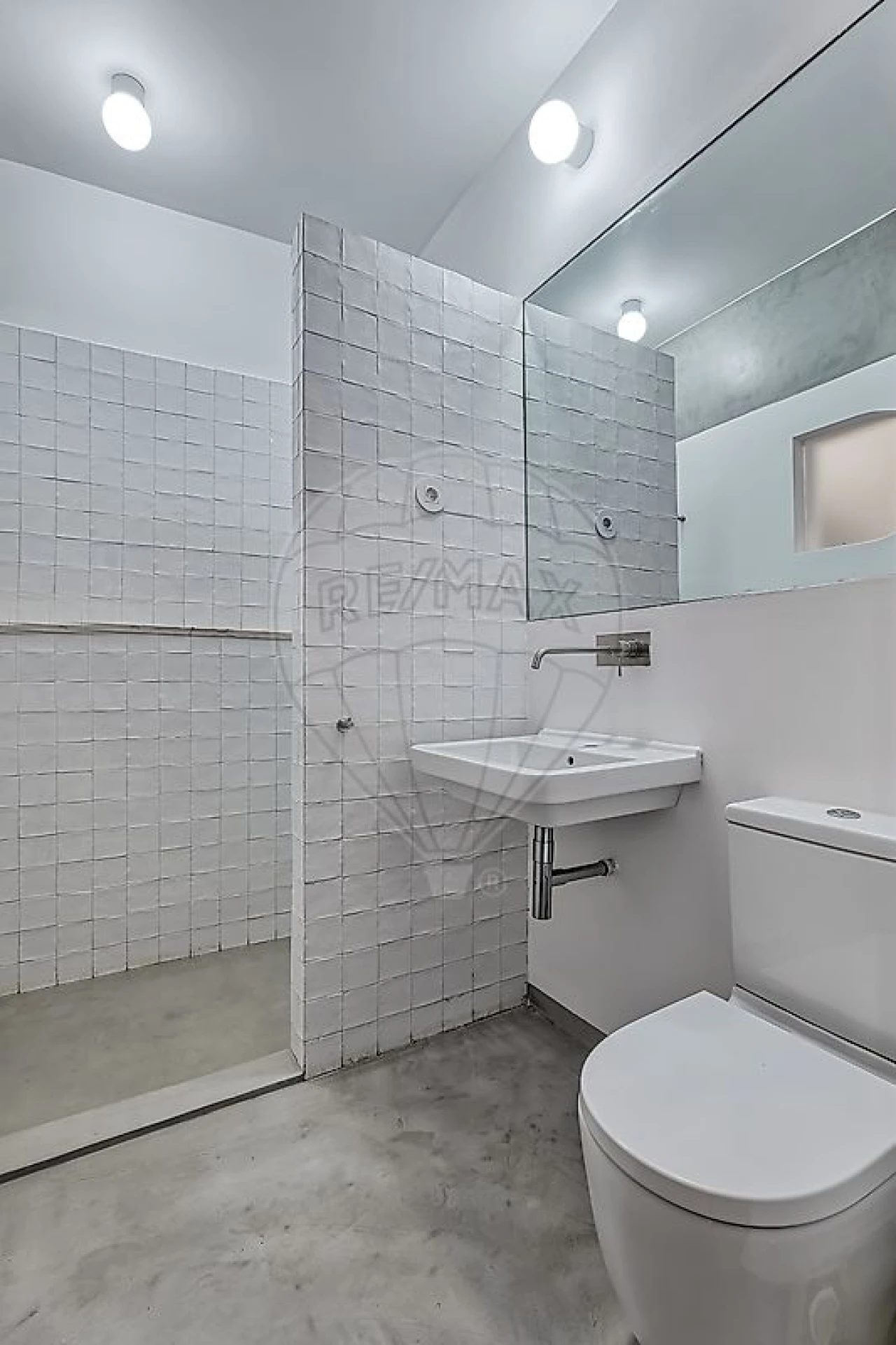 Apartamento T1 para Venda em Moscavide e Portela Foto 19