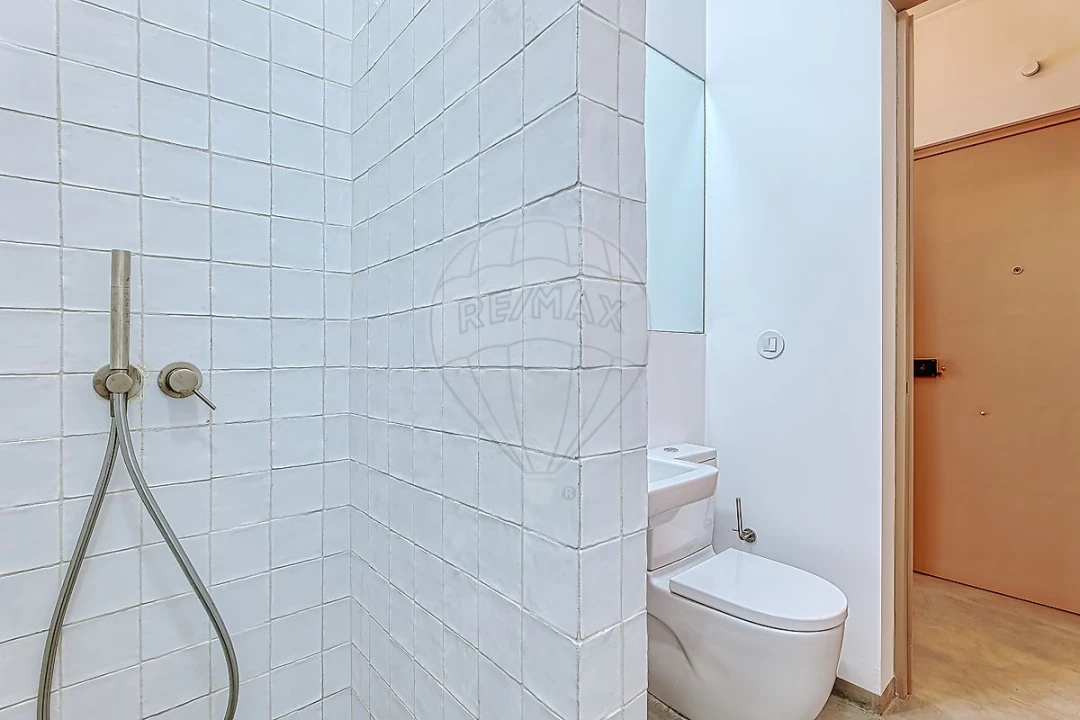 Apartamento T1 para Venda em Moscavide e Portela Foto 18