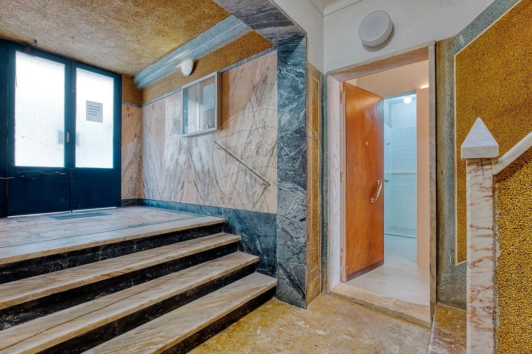 Apartamento T1 para Venda em Moscavide e Portela Foto 9