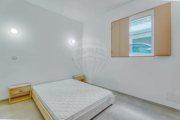 Apartamento T1 para Venda em Moscavide e Portela Foto 14