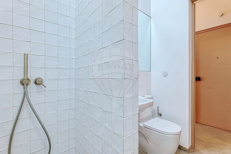 Apartamento T1 para Venda em Moscavide e Portela Foto 18