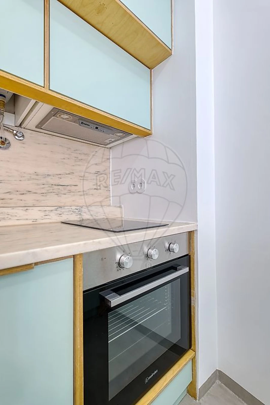 Apartamento T1 para Venda em Moscavide e Portela Foto 29