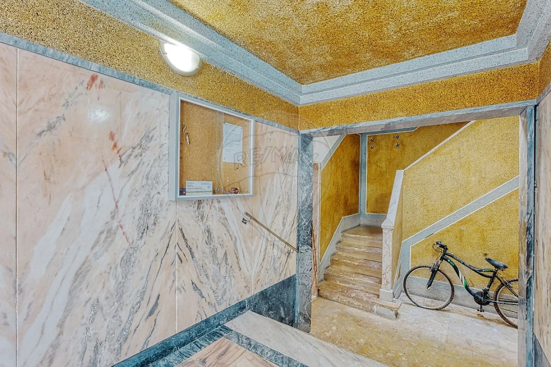 Apartamento T1 para Venda em Moscavide e Portela Foto 4