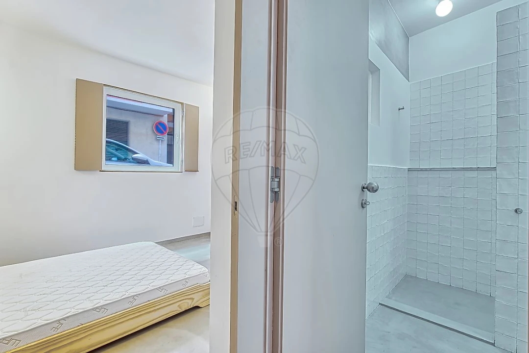 Apartamento T1 para Venda em Moscavide e Portela Foto 15