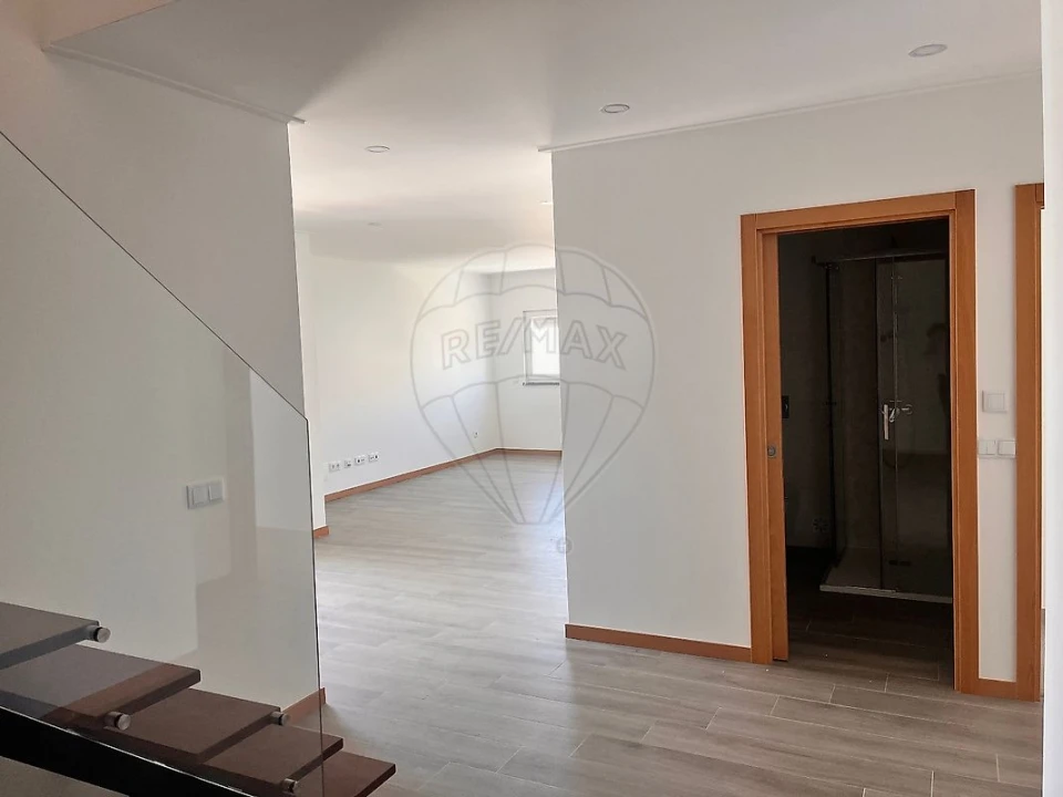 Apartamento T3 para Arrendamento em Lourinhã e Atalaia Foto 1