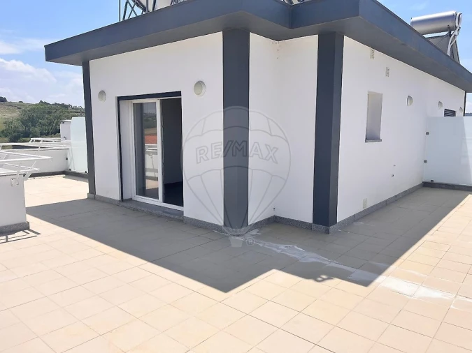 Apartamento T3 para Arrendamento em Lourinhã e Atalaia Foto 10