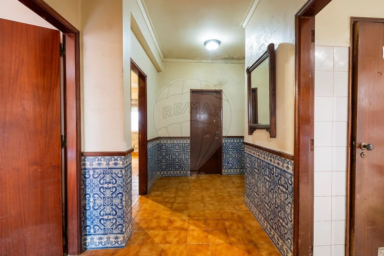 Apartamento T2 para Venda em Santa Maria e São Miguel, São Martinho, São Pedro Penaferrim Foto 12