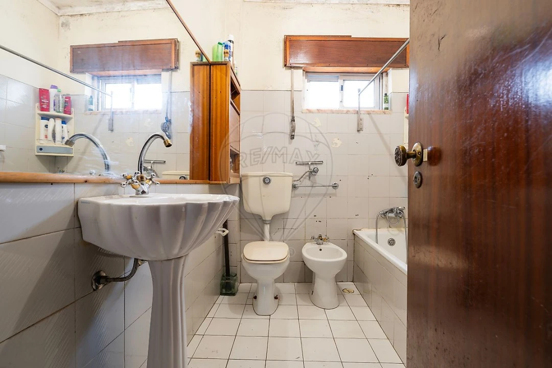 Apartamento T2 para Venda em Santa Maria e São Miguel, São Martinho, São Pedro Penaferrim Foto 6