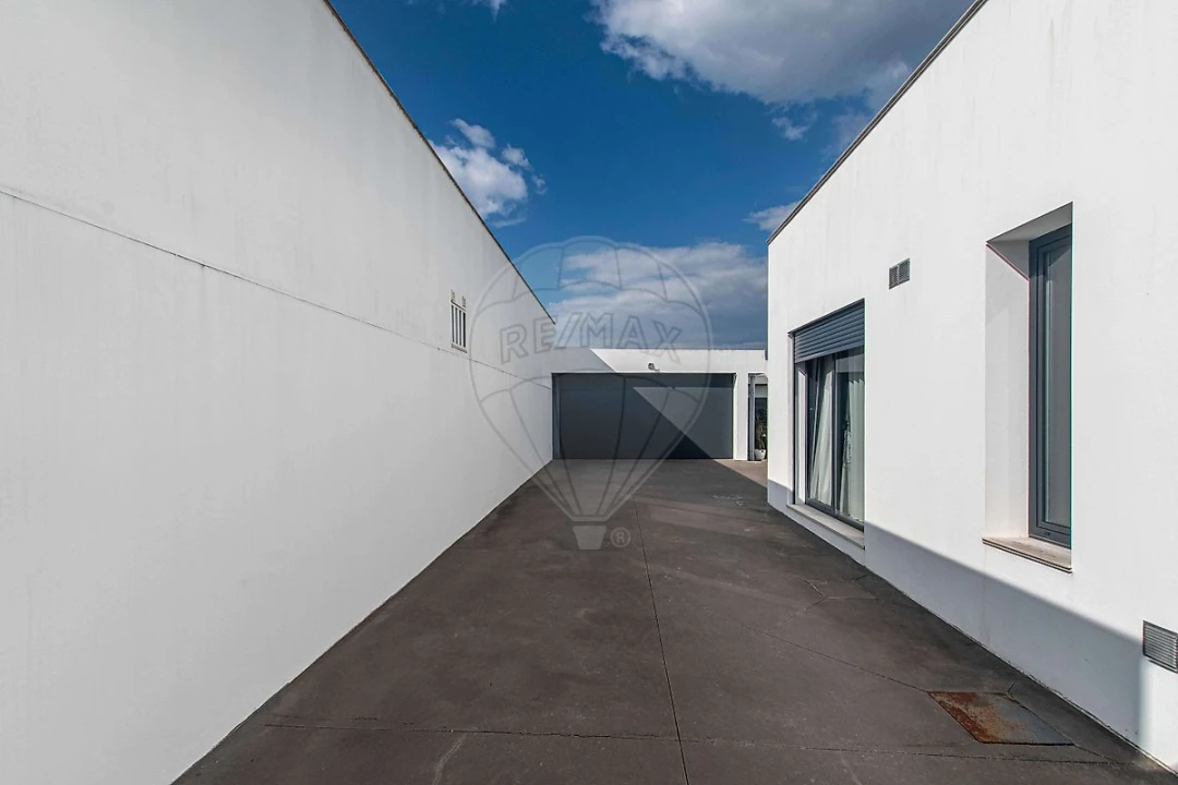 Moradia T3 para Venda em Benedita Foto 7