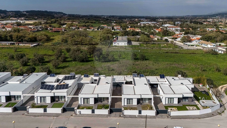 Moradia T3 para Venda em Benedita Foto 43