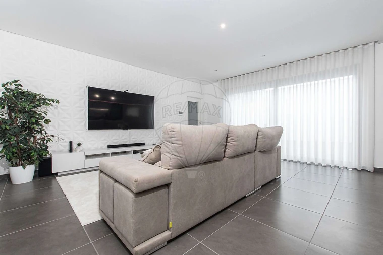 Moradia T3 para Venda em Benedita Foto 24