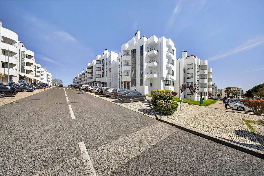 Apartamento T3 para Venda em Alenquer (Santo Estêvão e Triana) Foto 1