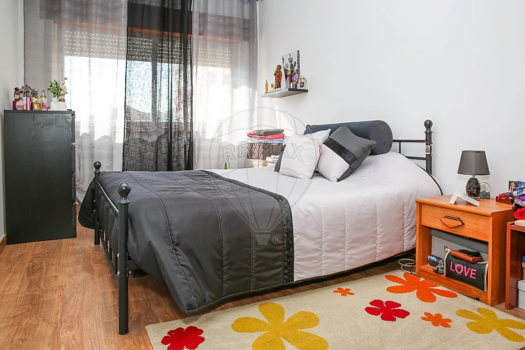 Apartamento T3 para Venda em Arruda dos Vinhos Foto 33