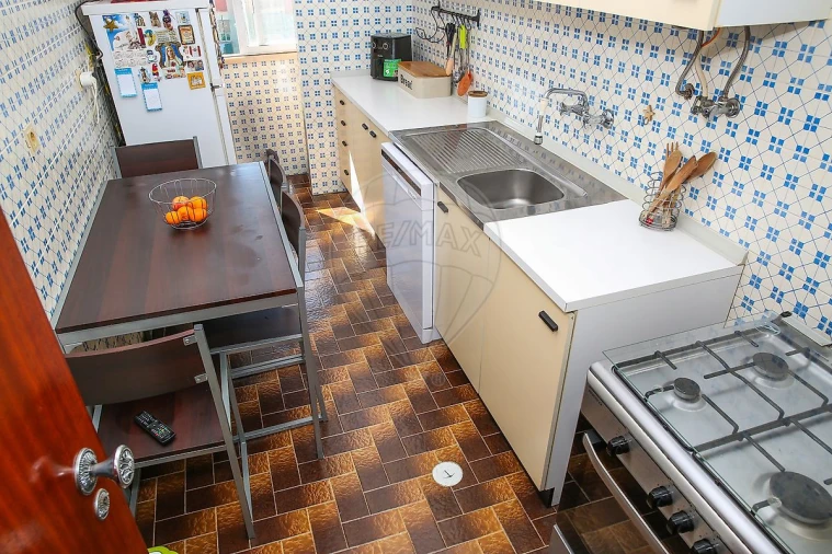 Apartamento T3 para Venda em Arruda dos Vinhos Foto 23