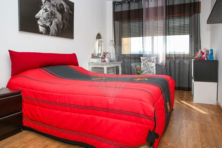 Apartamento T3 para Venda em Arruda dos Vinhos Foto 16