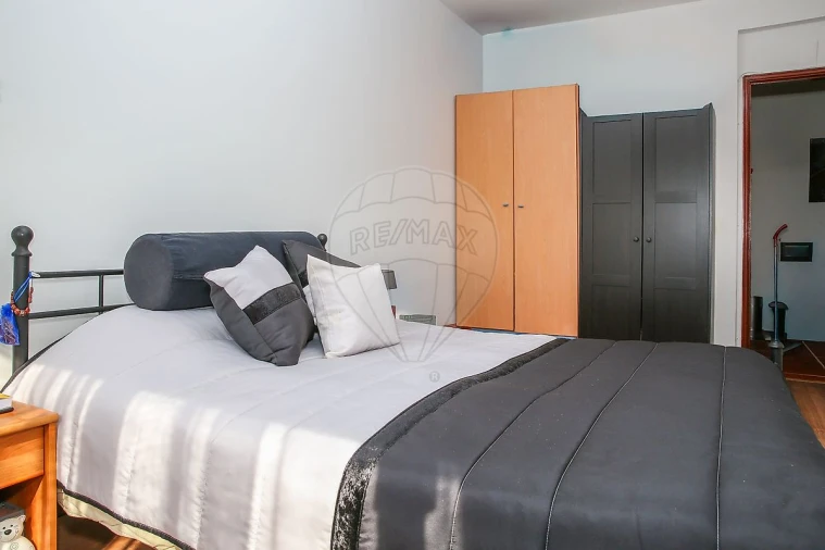 Apartamento T3 para Venda em Arruda dos Vinhos Foto 29