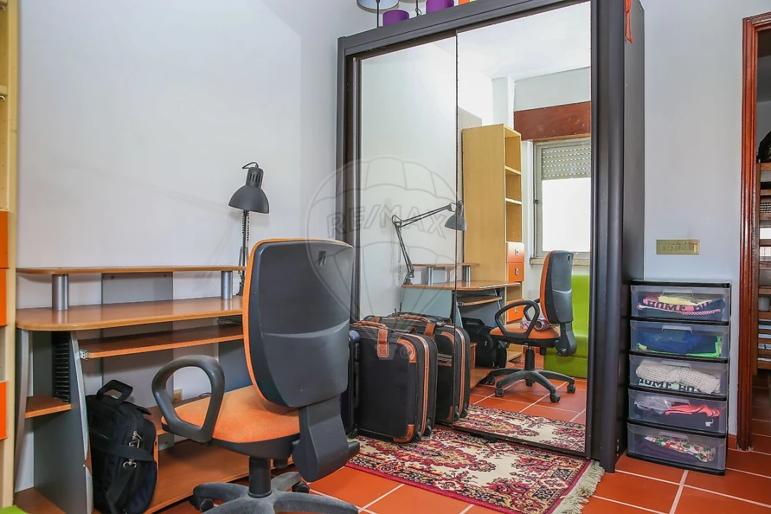 Apartamento T3 para Venda em Arruda dos Vinhos Foto 9