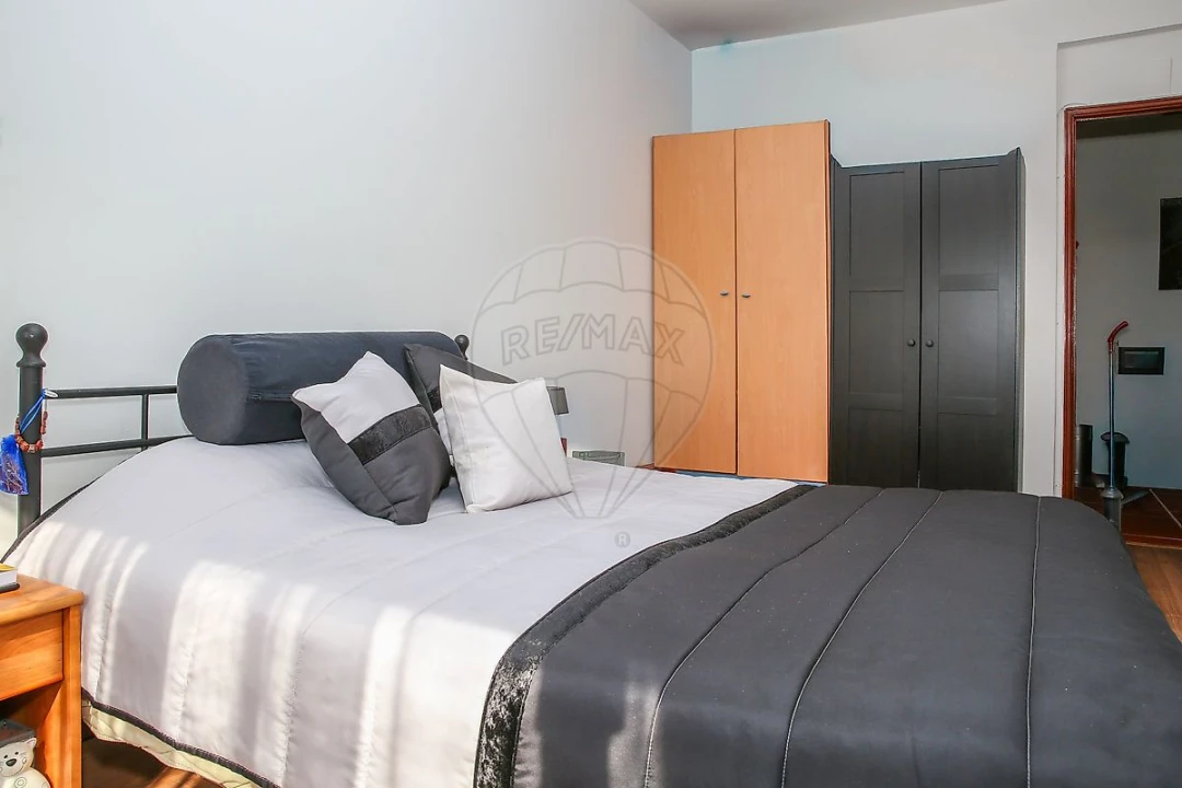 Apartamento T3 para Venda em Arruda dos Vinhos Foto 29