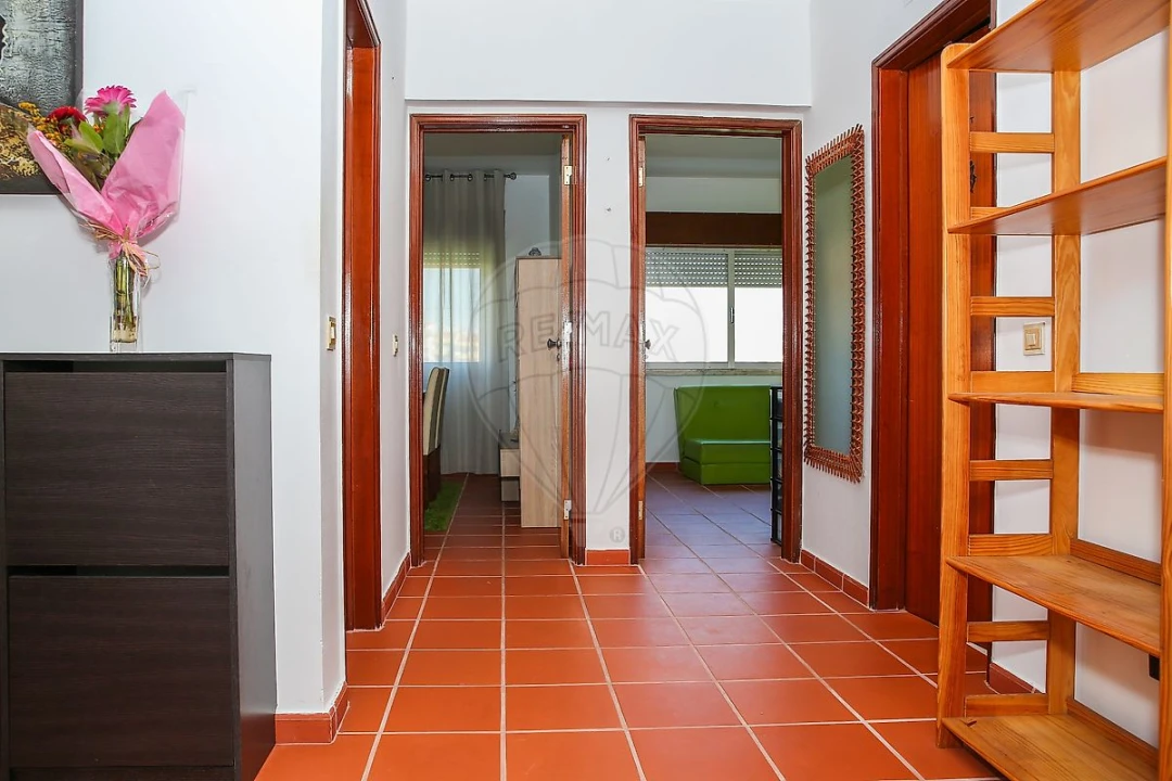 Apartamento T3 para Venda em Arruda dos Vinhos Foto 34