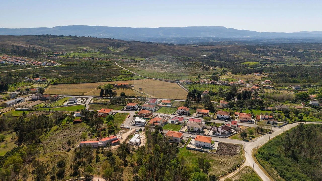 Moradia T4 para Venda em Mangualde, Mesquitela e Cunha Alta Foto 3