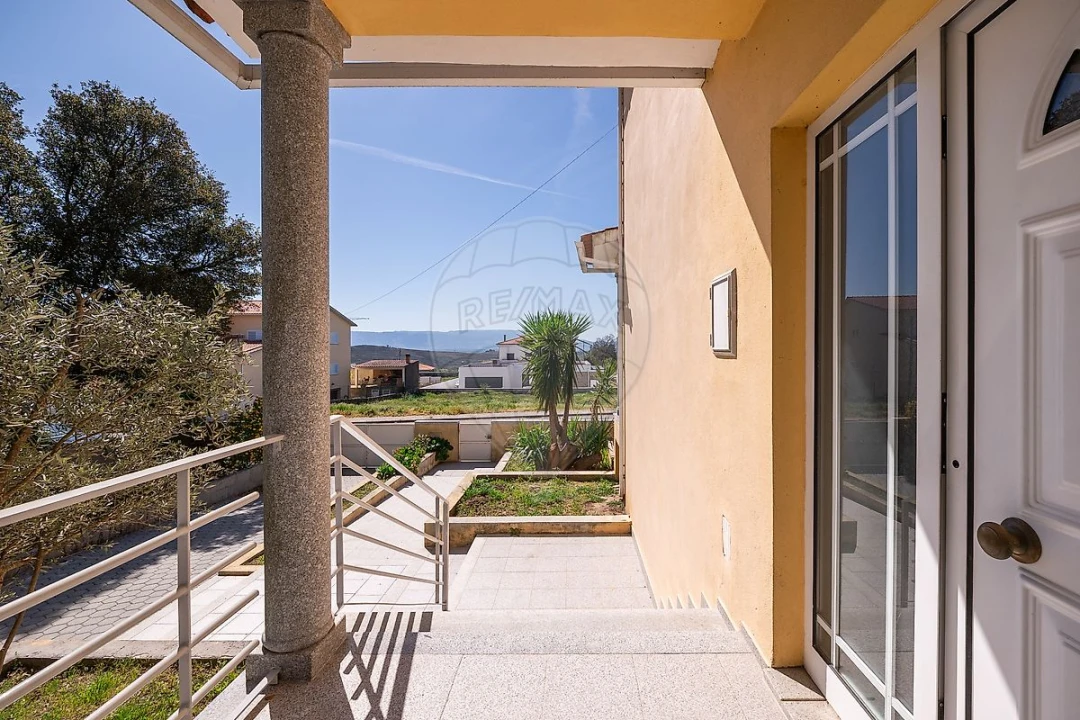 Moradia T4 para Venda em Mangualde, Mesquitela e Cunha Alta Foto 15