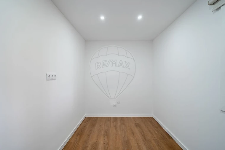 Apartamento T2 para Venda em Baguim do Monte (Rio Tinto) Foto 4