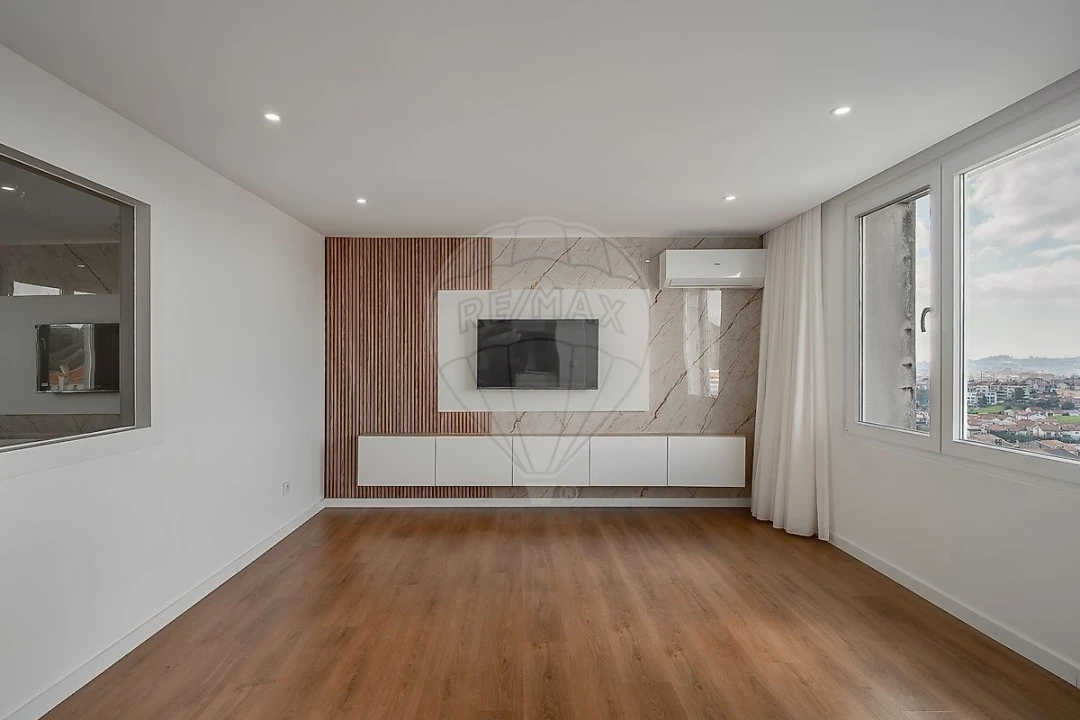 Apartamento T2 para Venda em Baguim do Monte (Rio Tinto) Foto 5