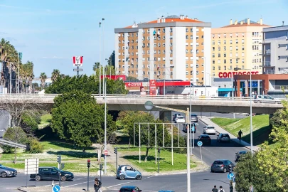 Apartamento T2 para Arrendamento em Olivais