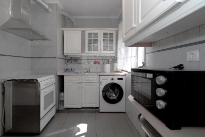 Apartamento T2 para Arrendamento em Olivais