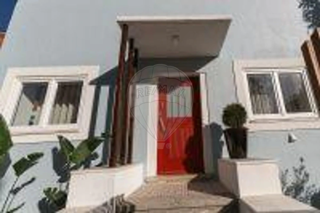 Moradia T3 para Venda em Carcavelos e Parede Foto 5