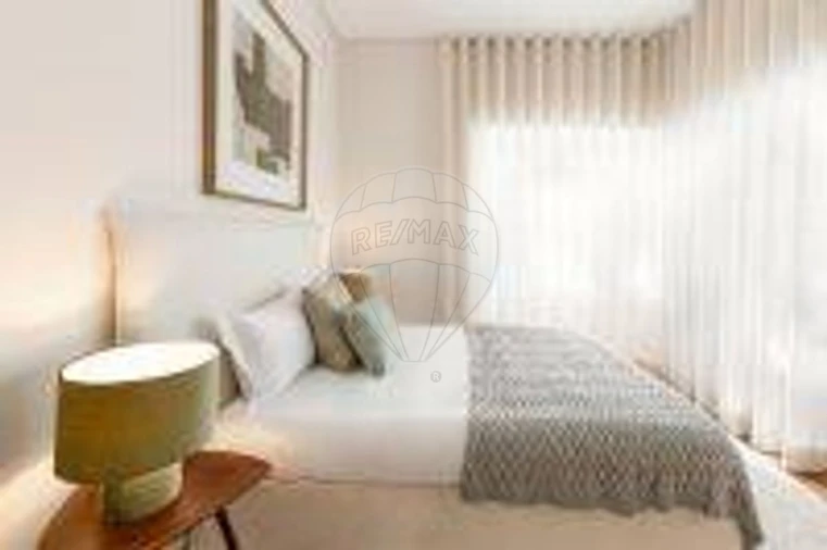 Moradia T3 para Venda em Carcavelos e Parede Foto 21