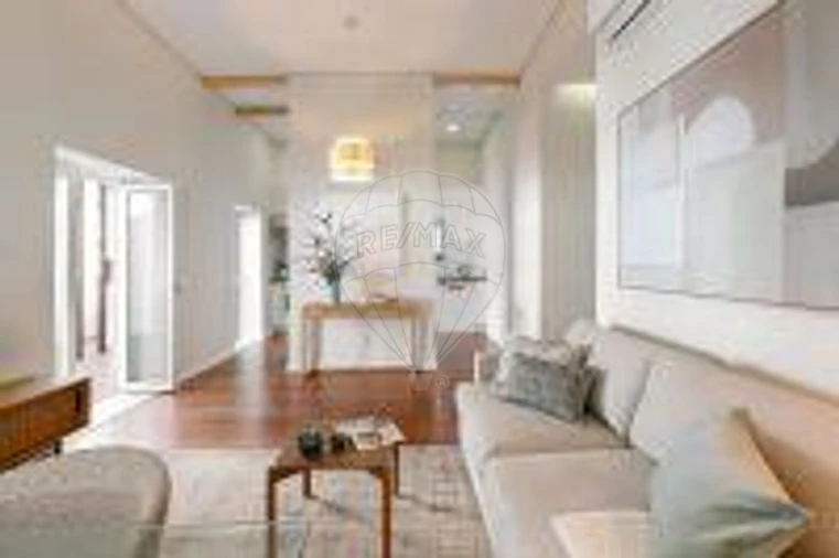 Moradia T3 para Venda em Carcavelos e Parede Foto 17