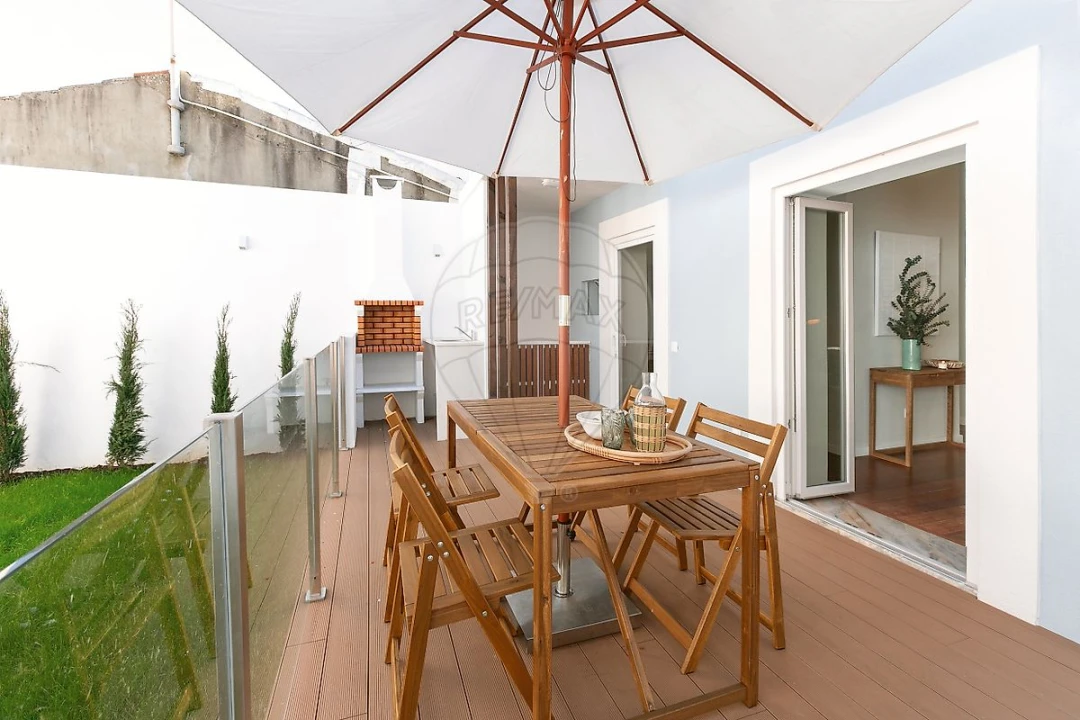 Moradia T3 para Venda em Carcavelos e Parede Foto 9