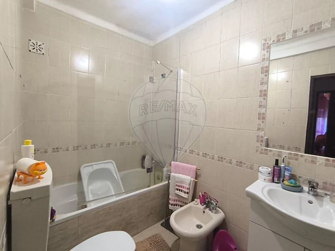 Apartamento T3 para Venda em Rio Maior Foto 4