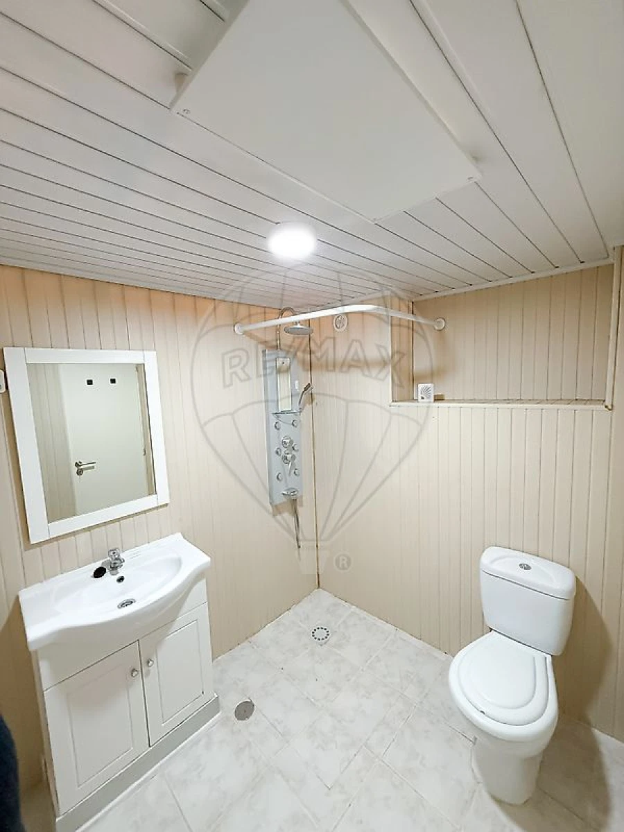 Moradia T2 para Venda em Abrigada e Cabanas de Torres Foto 7