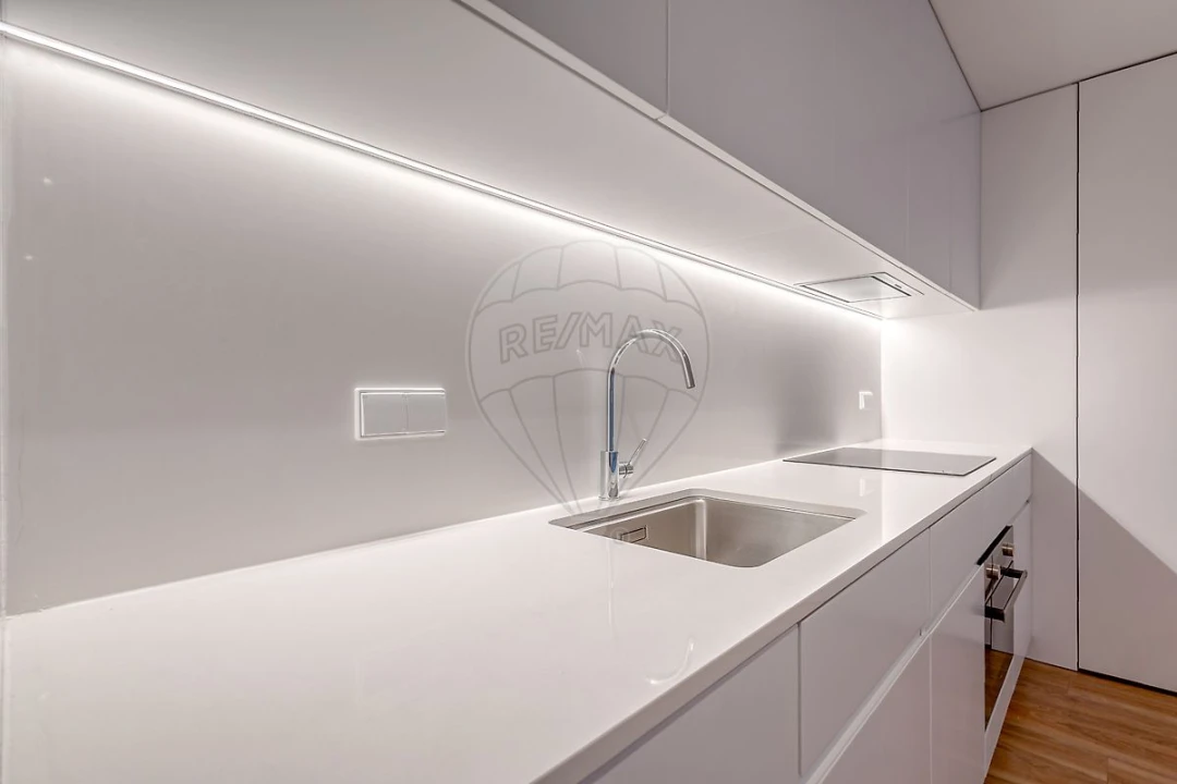 Apartamento T1 para Venda em Campanhã Foto 1