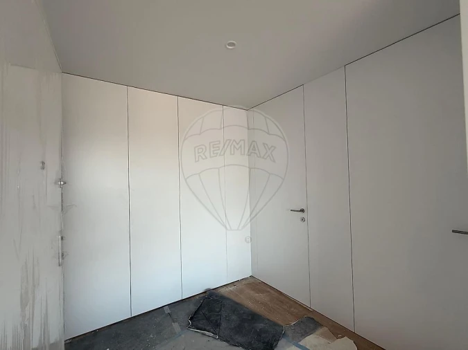 Apartamento T1 para Venda em Campanhã Foto 10